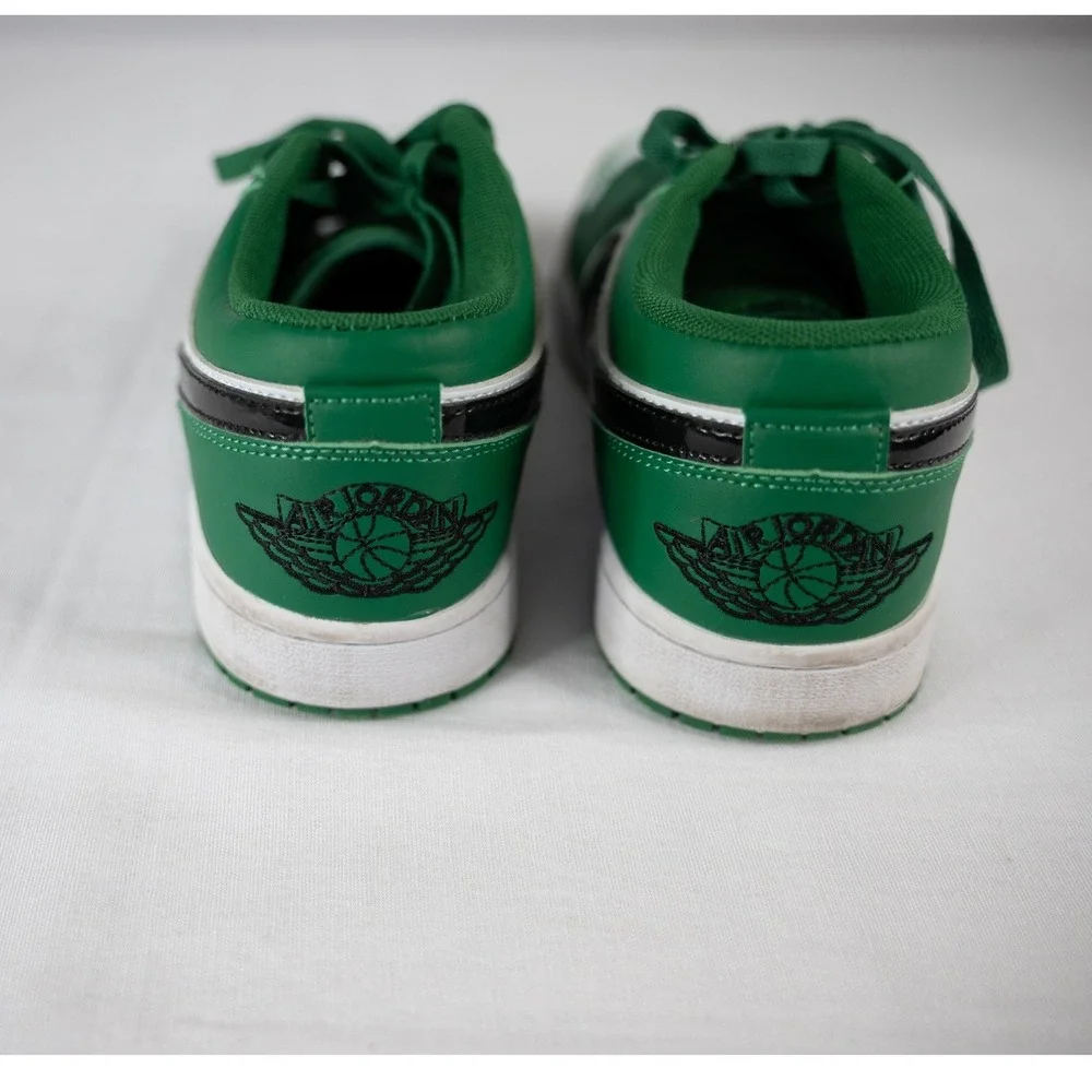 Nike Air Jordan 1 Low Mens Pine Green White Black Good 553558-301 size 8.5